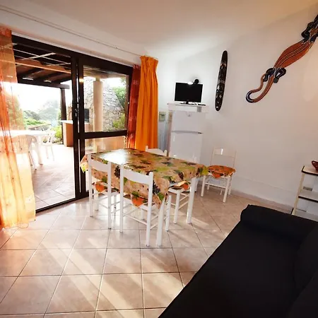 Ferienhaus Ginepro Trinità dʼAgultu